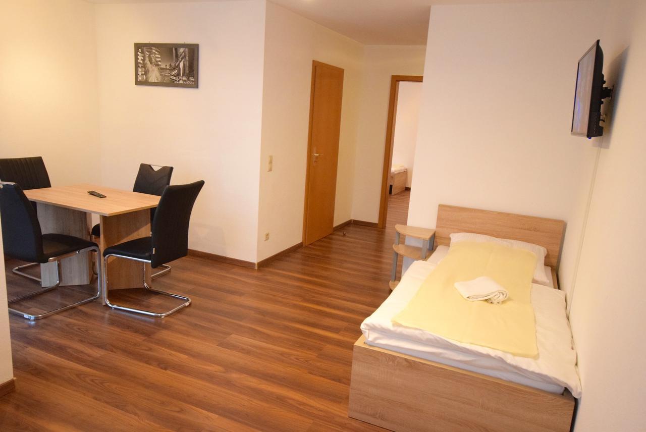פלוכינגן Ab Apartment Objekt 72 מראה חיצוני תמונה